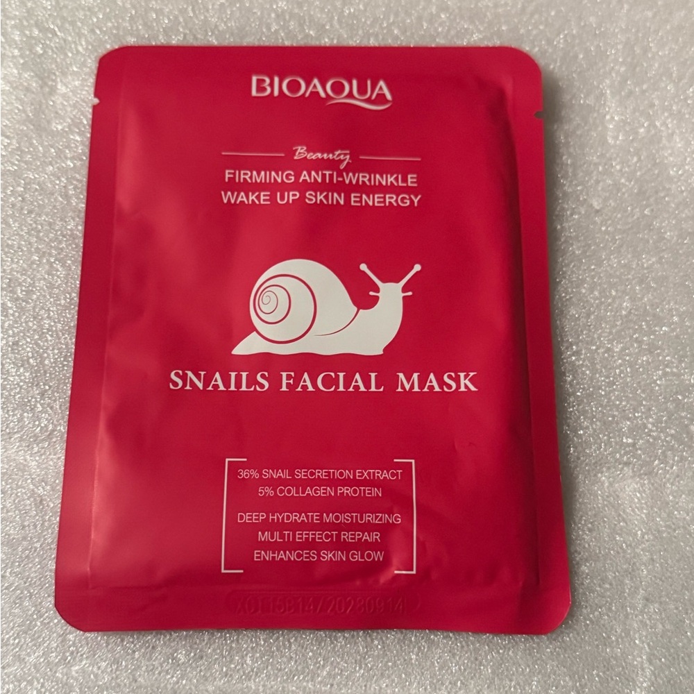 Snails Facial Mask